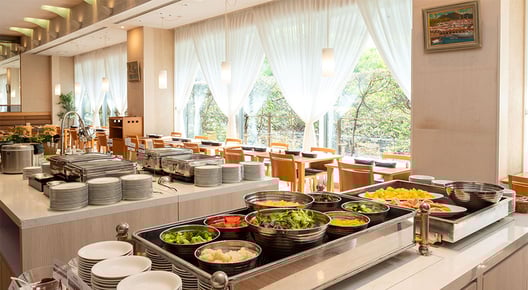 レストラン アイリス