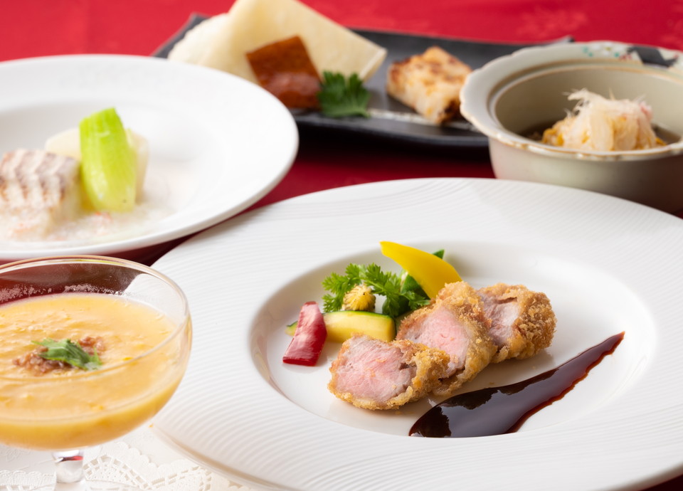 ランチ 中国料理 龍鳳 レストラン バー一覧 リーガロイヤルホテル小倉