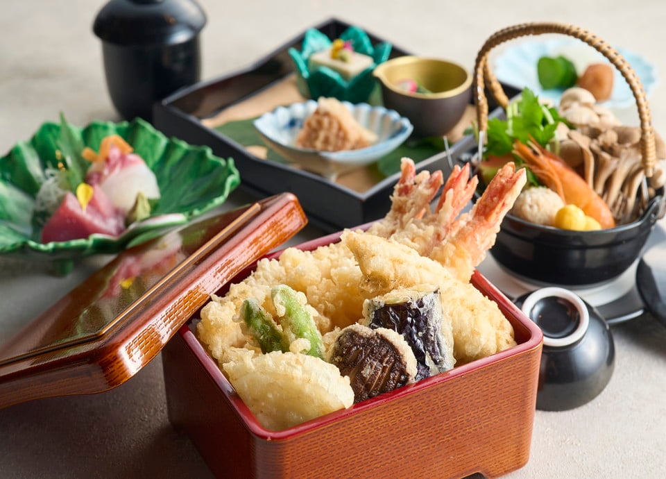 ディナーコース・海老天重御膳