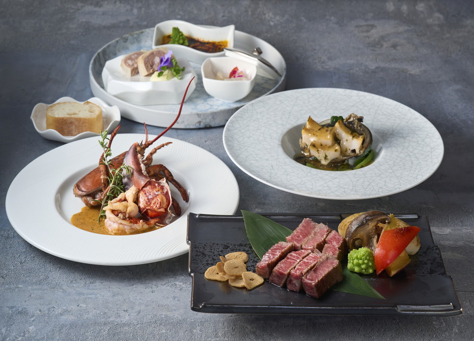 ディナーコース・<br class='sp_only'>季節のシェフおすすめ