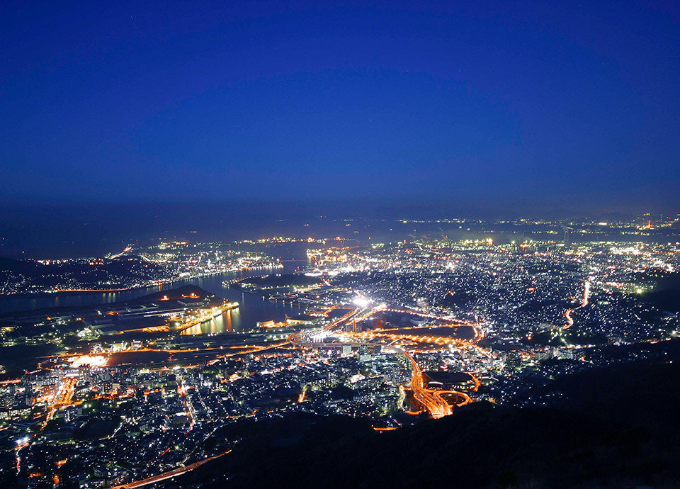 「皿倉山」からの夜景イメージ