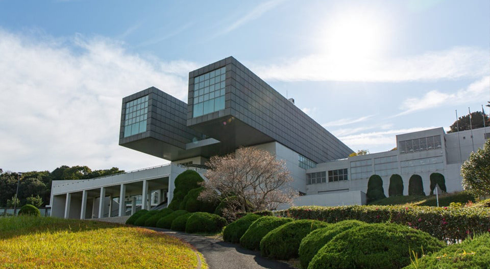 北九州市立美術館（本館）