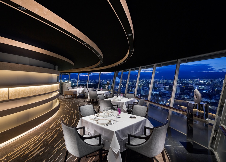 kyoto-rest-top-of-colum2