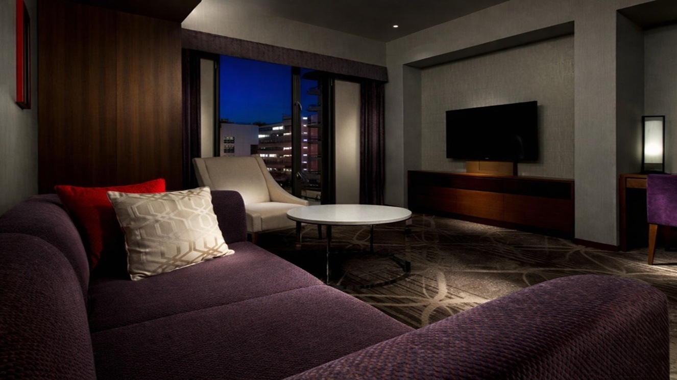 和モダンで落ち着きのあるリビング