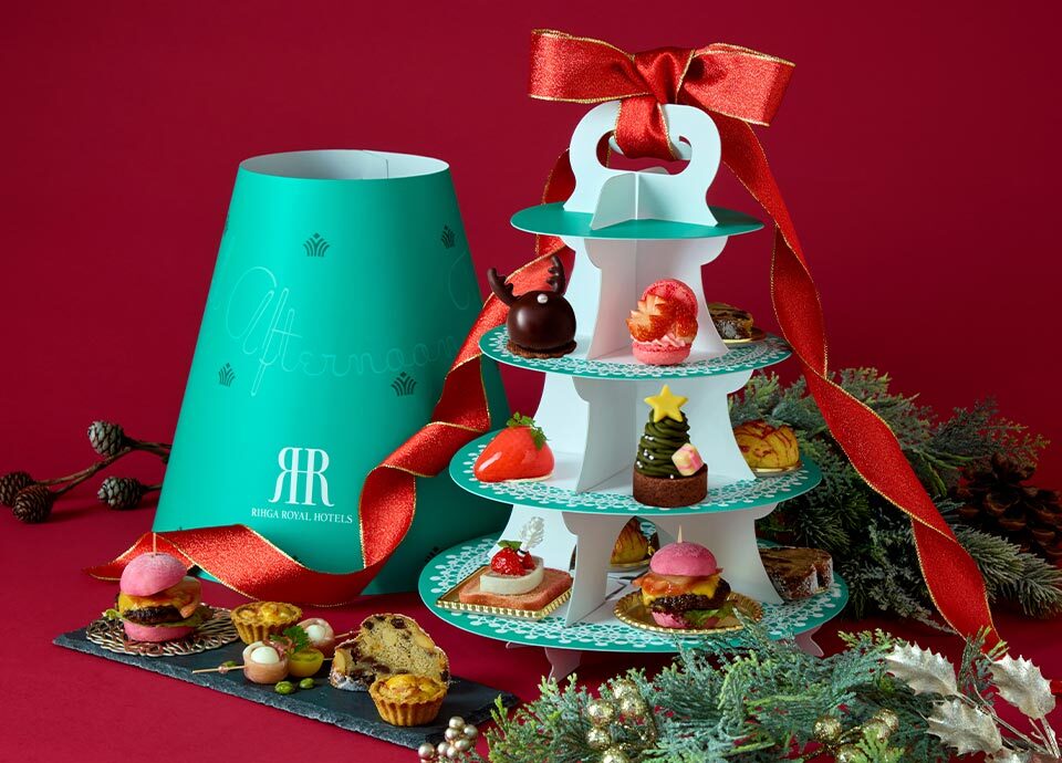 テイクアウト クリスマスアフタヌーンティーBOX ～おうちで楽しむアフタヌーンティータイム～（完全予約制）
