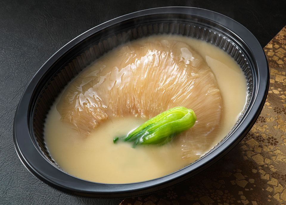 フカヒレ姿煮込み