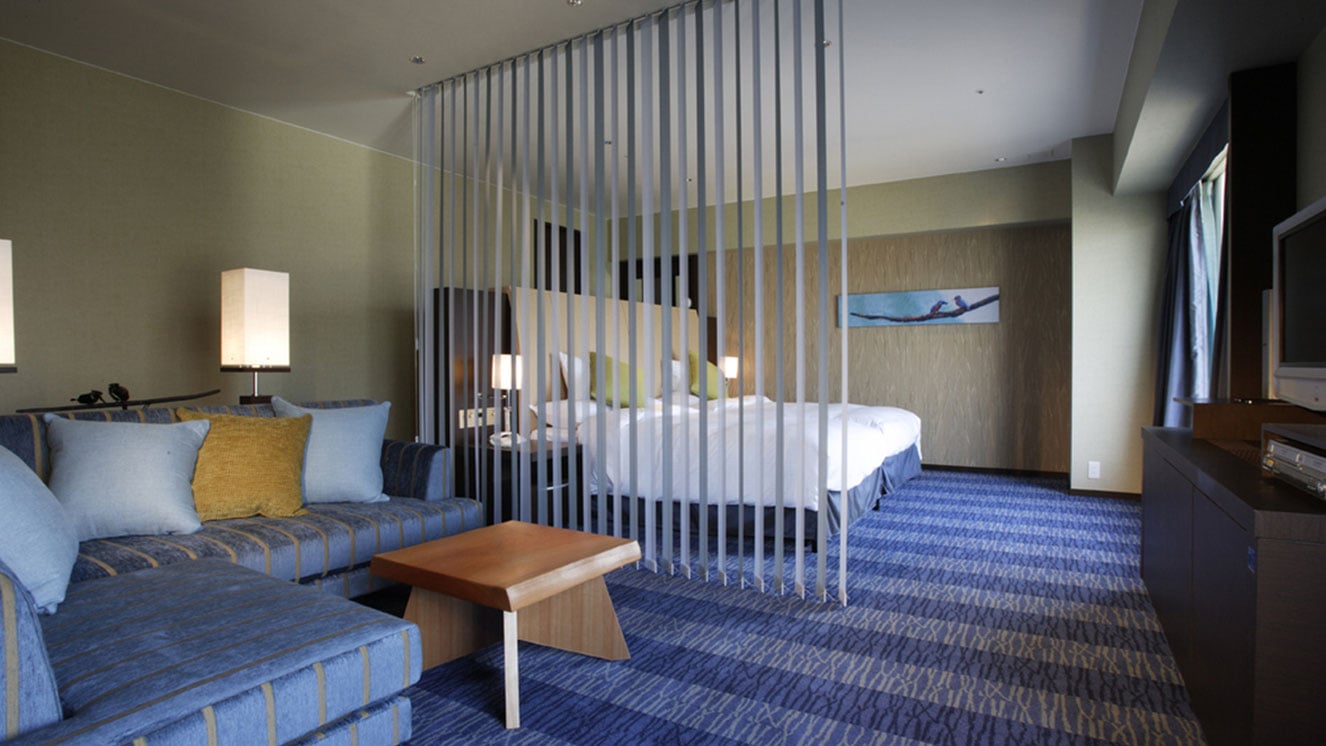 リーガロイヤルホテル（大阪）海フロア・テーマ川　スイート サムネイル画像