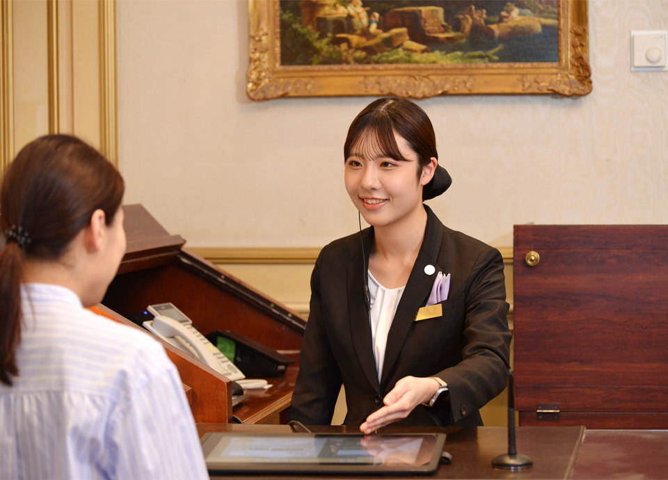 新卒採用 「新卒採用」を実施いたしております。<br>ご希望の方はぜひご覧ください。