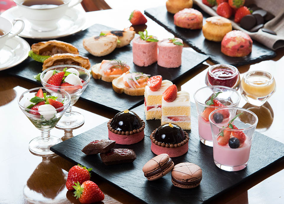 苺＆ショコラアフタヌーンティー