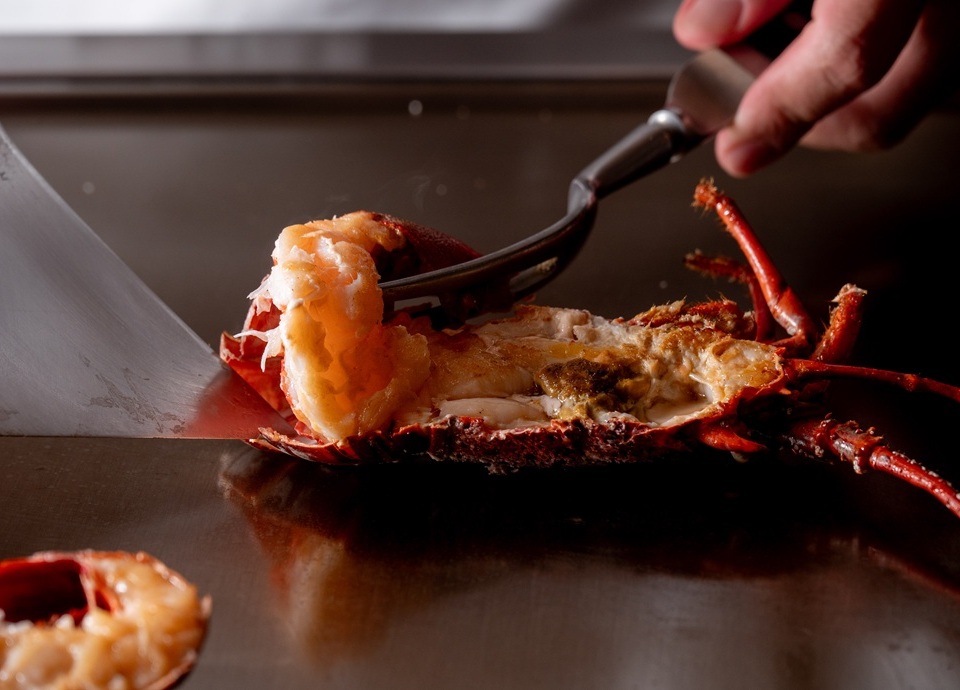 ［11・12月］<br class = 'sp_only'>宮崎牛と国産イセエビのディナーコース