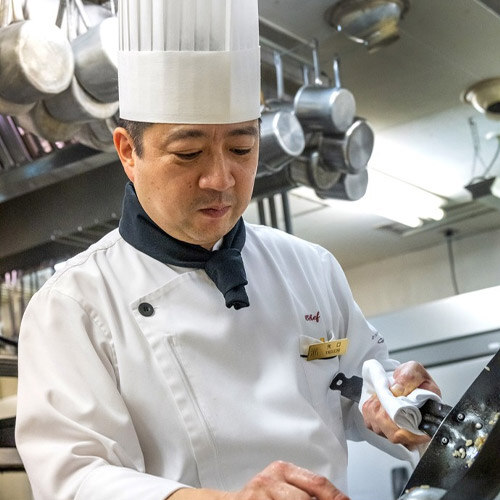 シェフ　<br class = 'sp_only'>矢口 功<br class = 'sp_only'>（やぐち いさお）